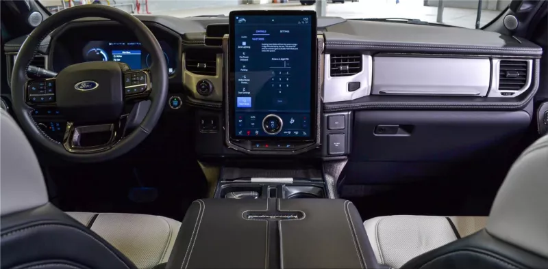 2022 Ford F-150 Lightning electric pickup truck