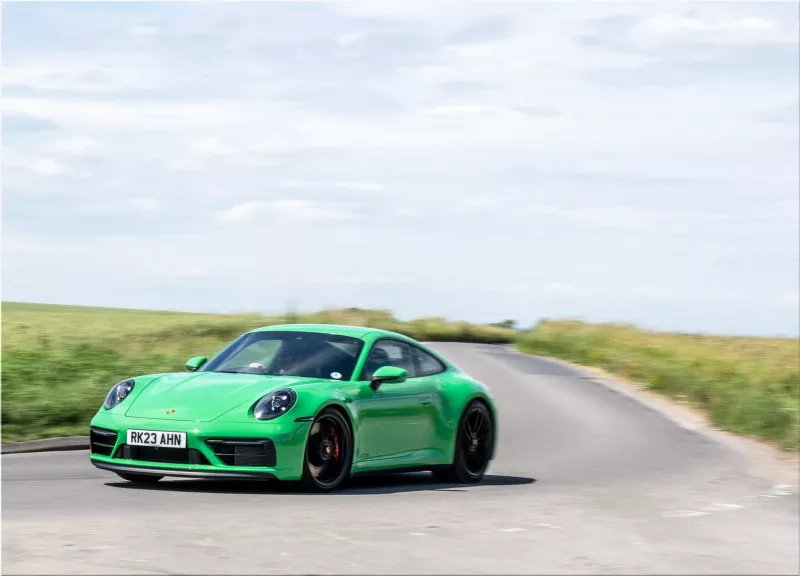 2023 Porsche 911 Carrera GTS