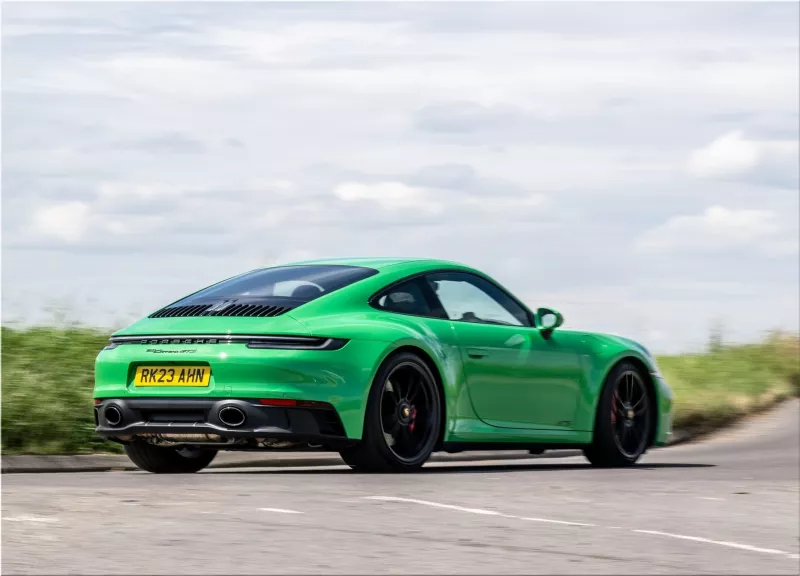 2023 Porsche 911 Carrera GTS