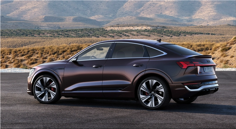 2024 Audi Q8 e-tron