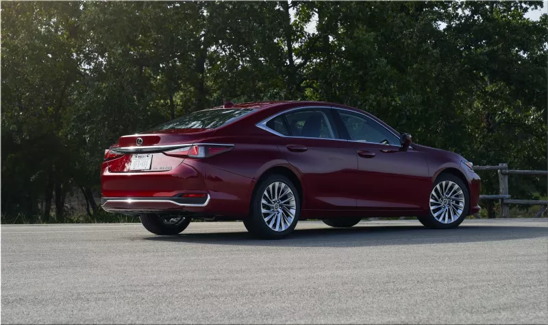 2024 Lexus ES