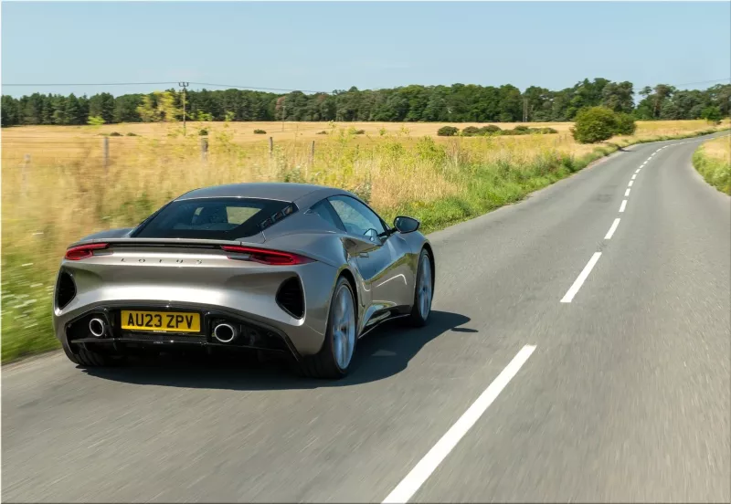 2024 Lotus Emira i4