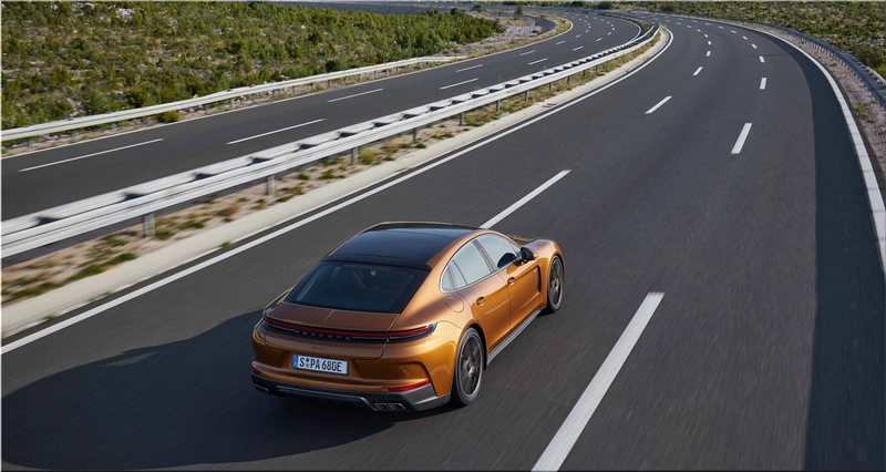 2024 Porsche Panamera