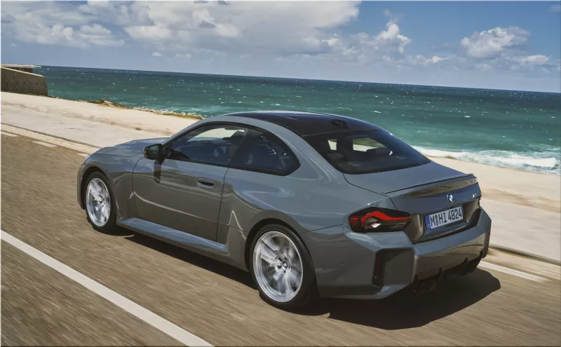 2025 BMW M2
