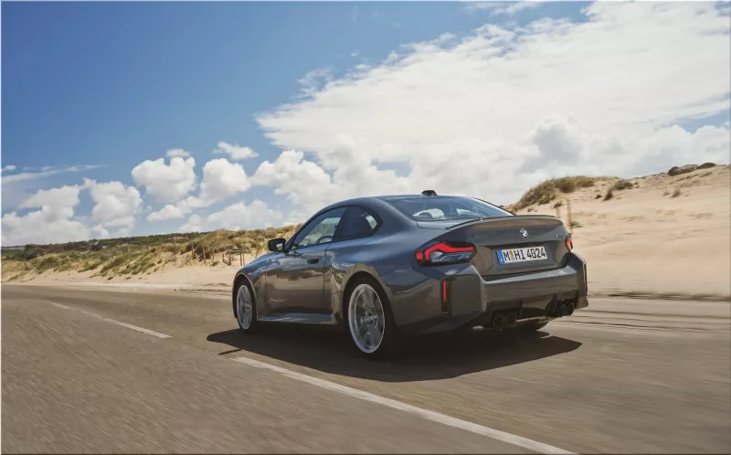 2025 BMW M2
