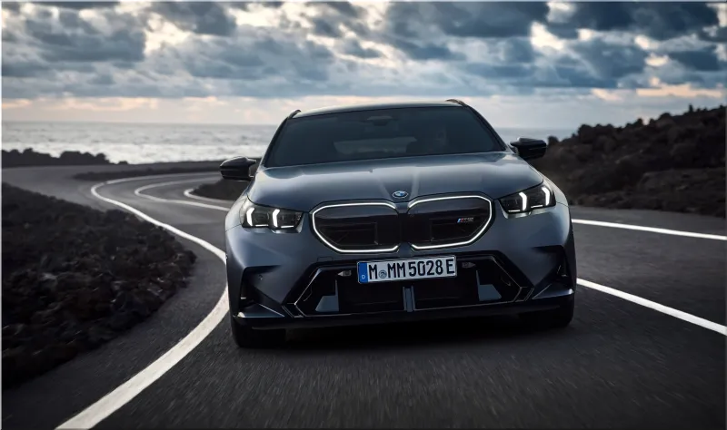 2025 BMW M5 Touring Review
