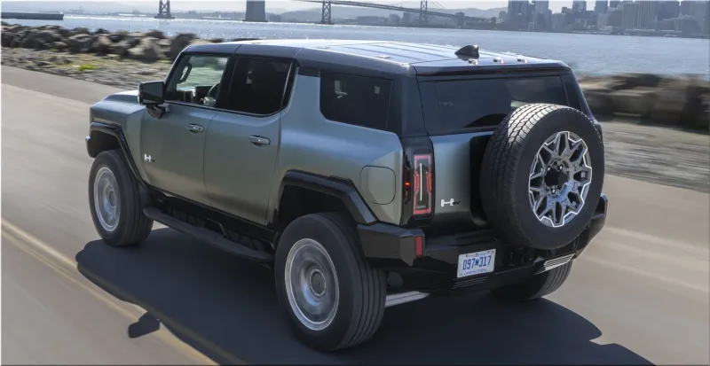 2025 GMC Hummer EV SUV