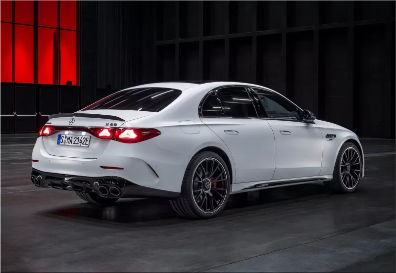 Mercedes-Benz E53 AMG Hybrid