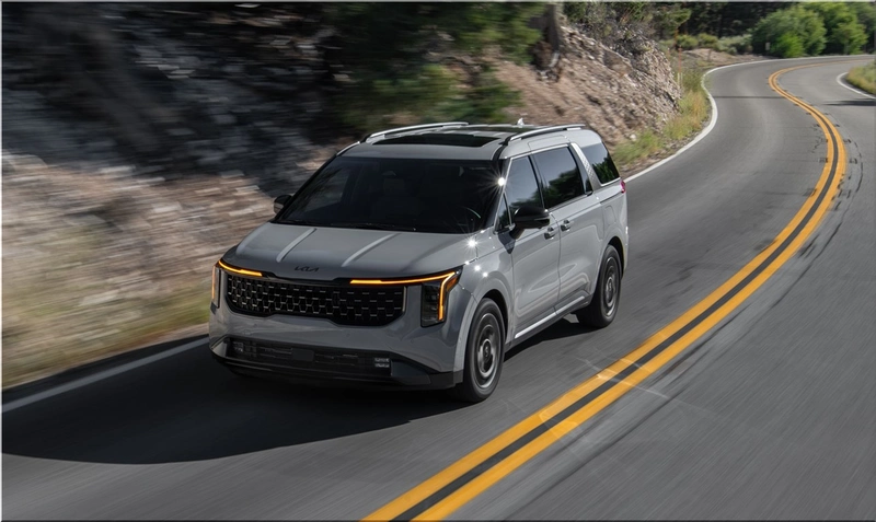 2026 Kia Carnival Hybrid