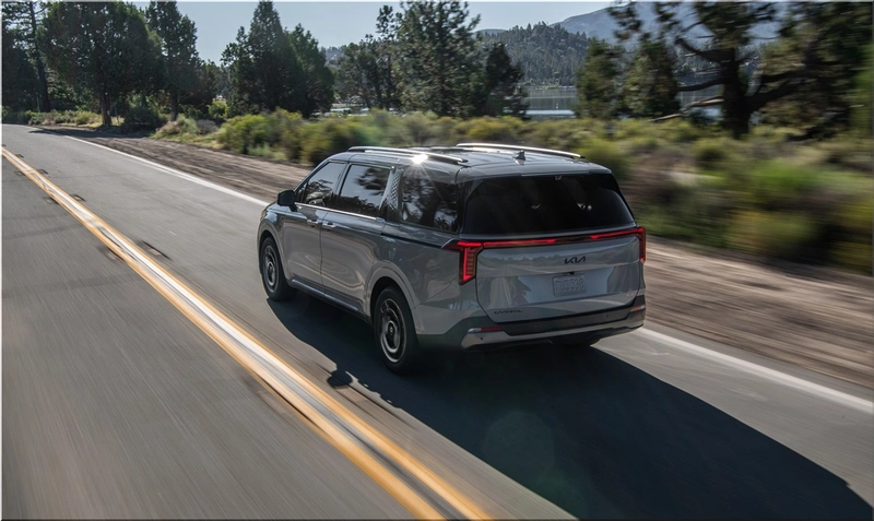 2026 Kia Carnival Hybrid