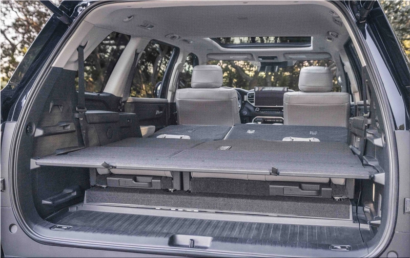 Toyota Sequoia