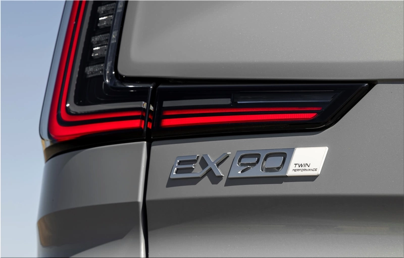 2026 Volvo EX90