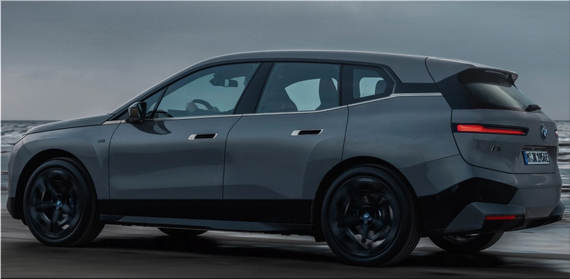 BMW iX