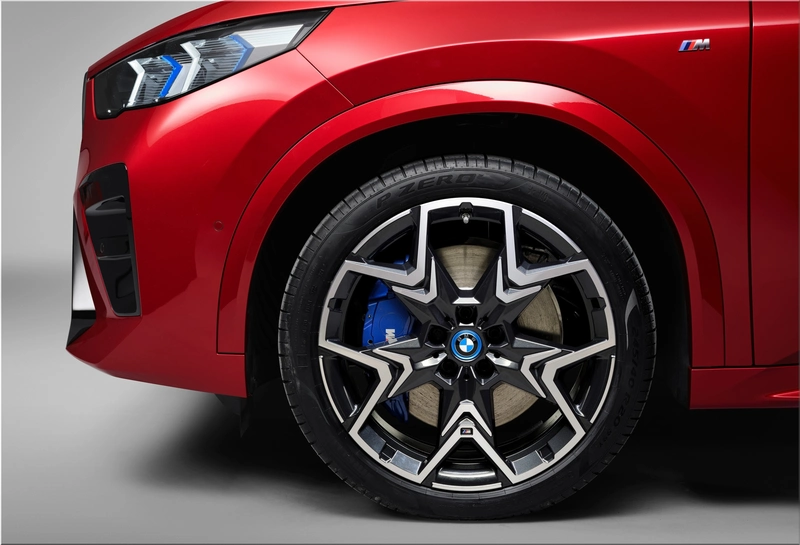 BMW iX2
