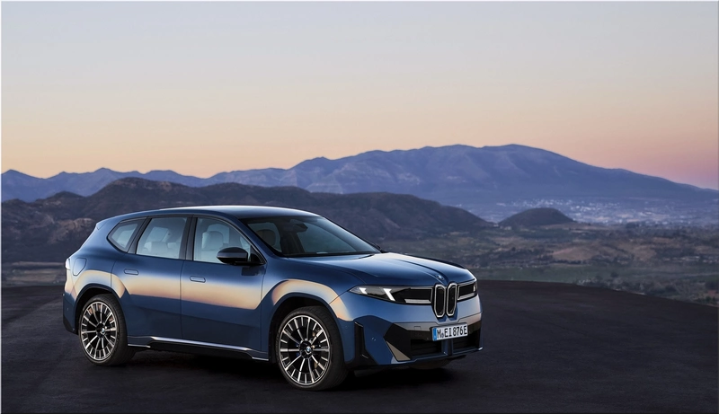 BMW iX3