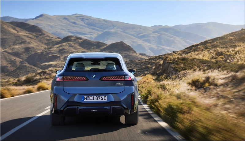 BMW iX3 50 xDrive