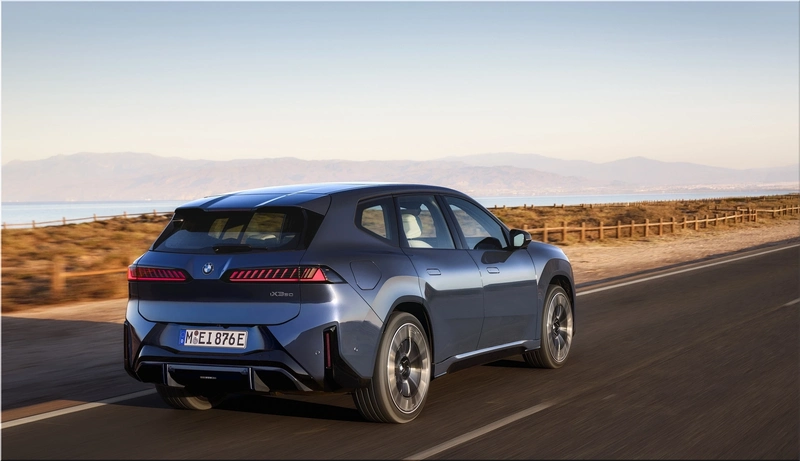 BMW iX3 50 xDrive