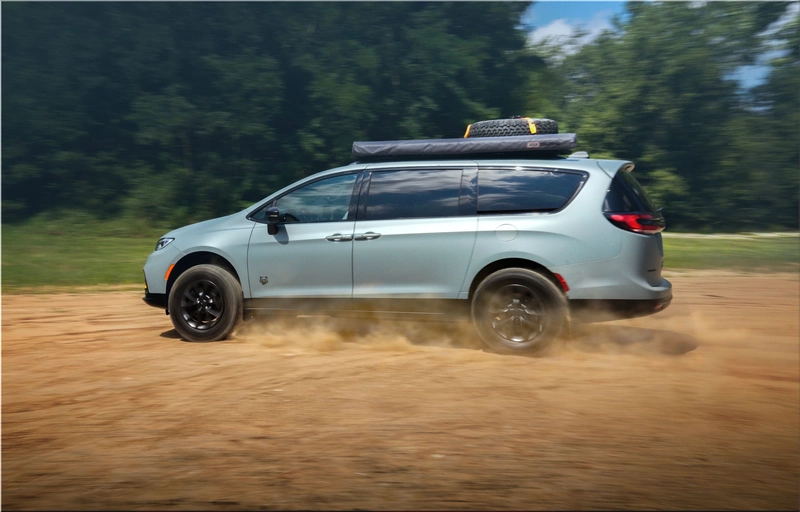 Chrysler Pacifica Grizzly Peak