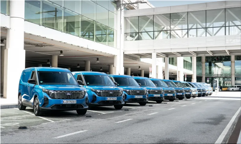 Ford E-Transit Courier