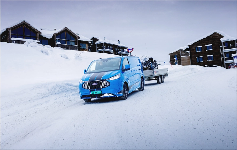 Ford E-Transit Custom AWD 2026