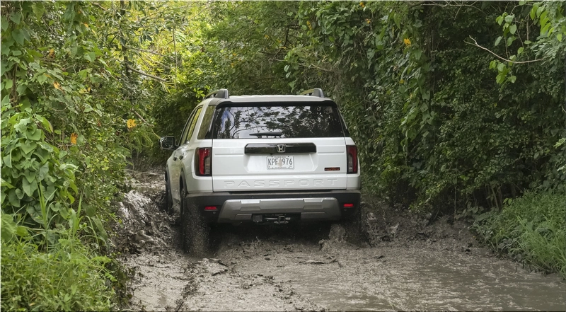 Honda Passport TrailSport
