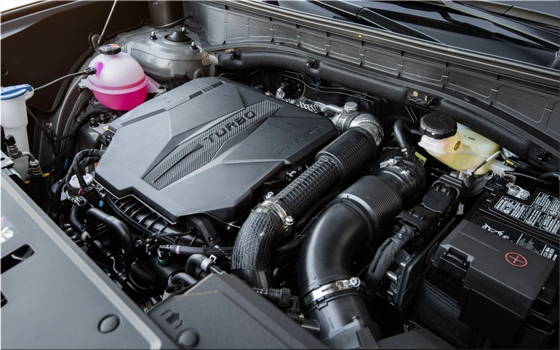 Hyundai Santa Fe Hybrid