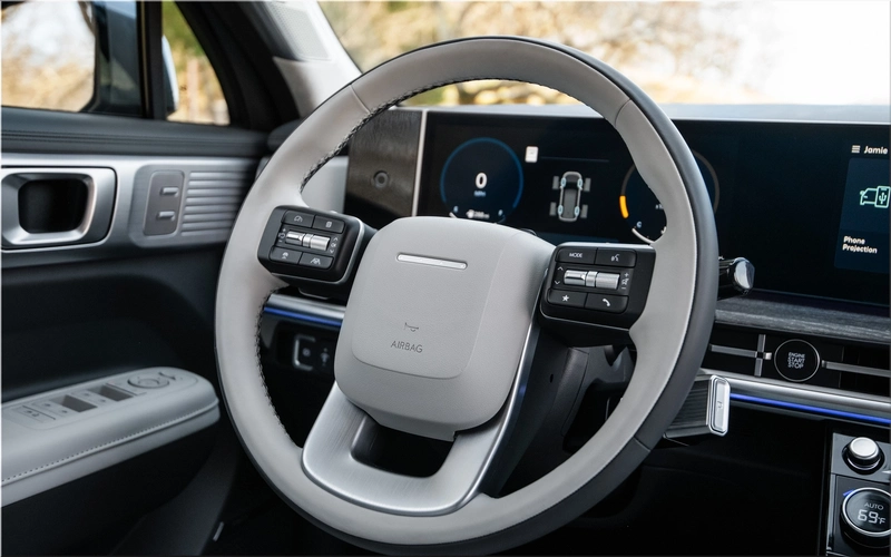 Hyundai Santa Fe Hybrid