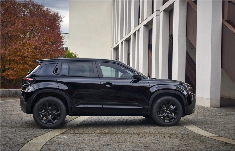 Jeep Avenger Black Edition