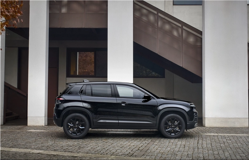 Jeep Avenger Black Edition