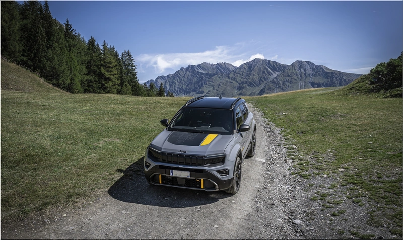 Jeep Avenger North Face Edition