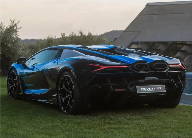 Lamborghini Revuelto Opera Unica