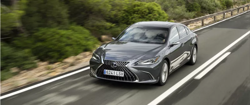 Lexus ES 300h