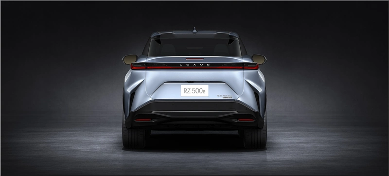 Lexus RZ 550e