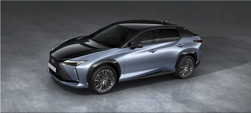 Lexus RZ 550e