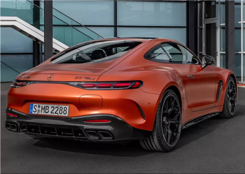Mercedes-AMG GT63 S E Performance