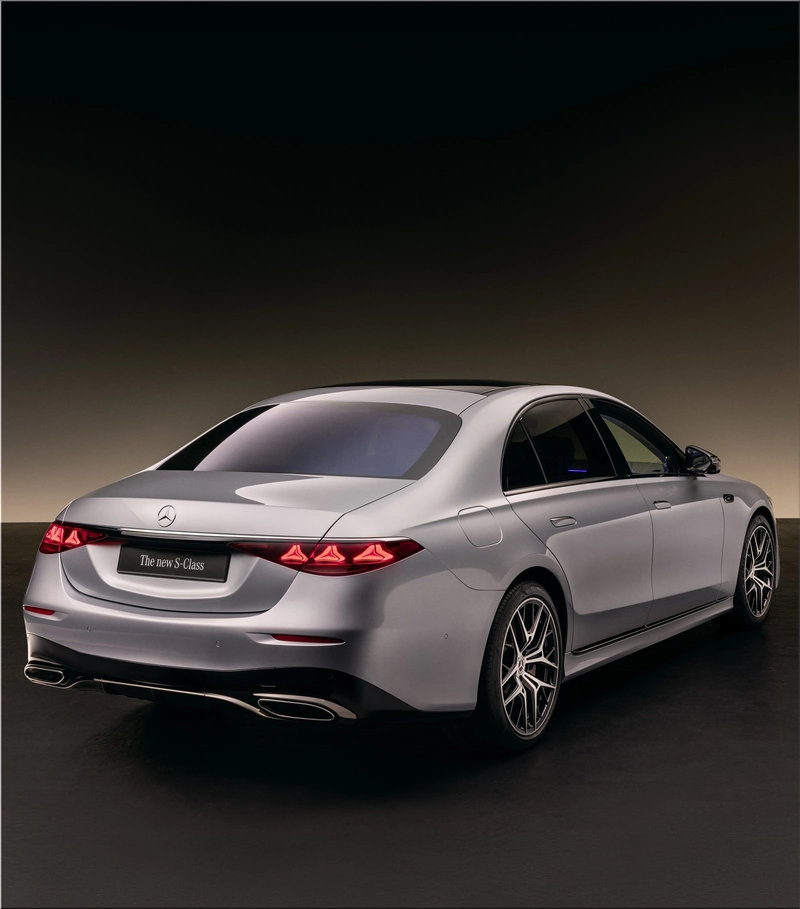 Mercedes-Benz S-Class 2026
