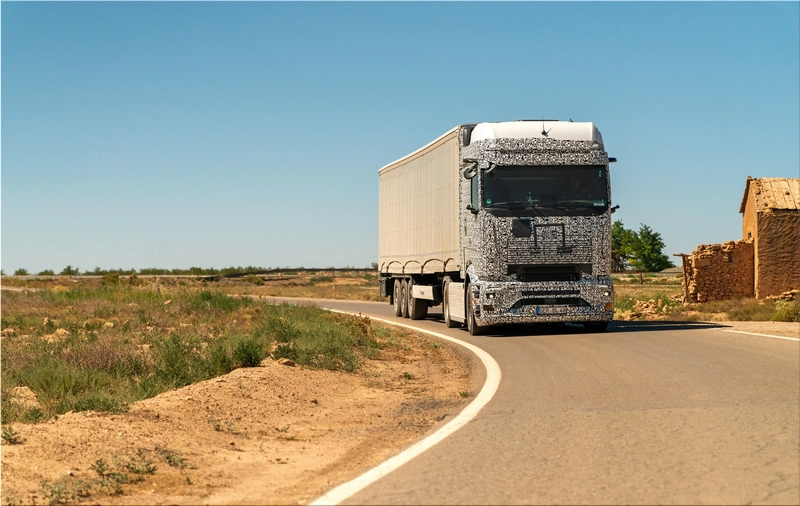 Mercedes-Benz eActros 600