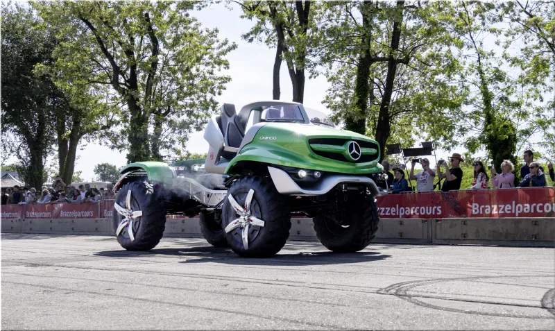 Mercedes-Benz Trucks