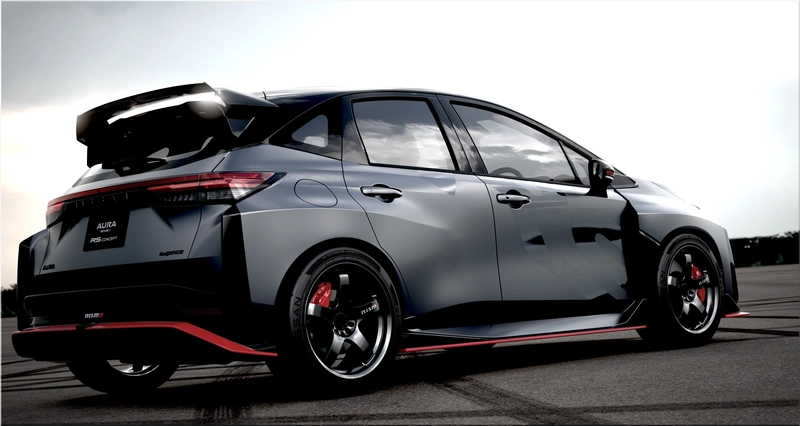 Nissan Aura NISMO RS