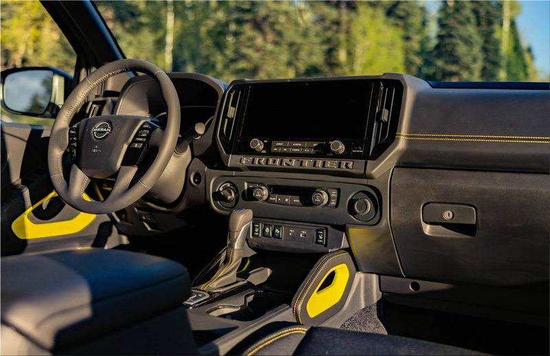 Nissan Frontier Sport