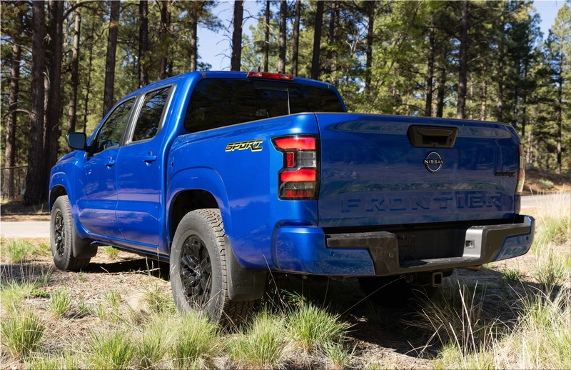 Nissan Frontier Sport
