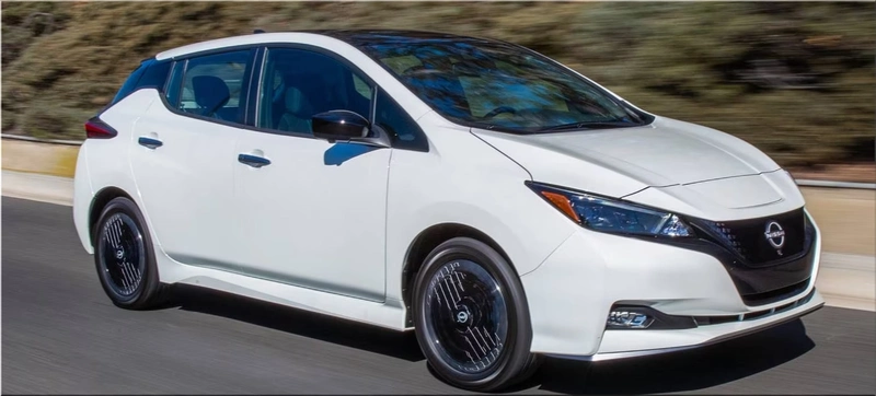 2024 Nissan Leaf