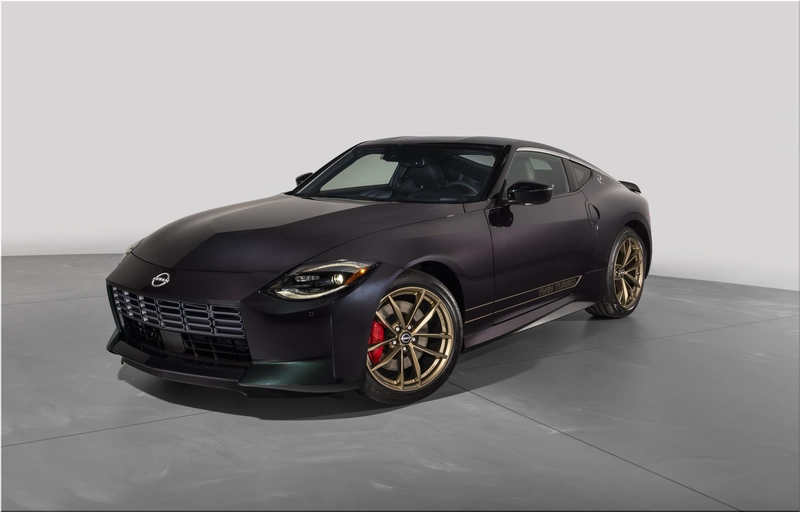 Nissan Z Heritage Edition