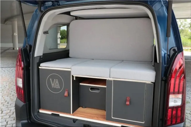 Peugeot e-Rifter camper