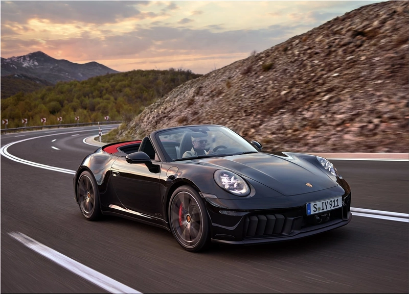 Porsche 911 Carrera GTS Cabriolet