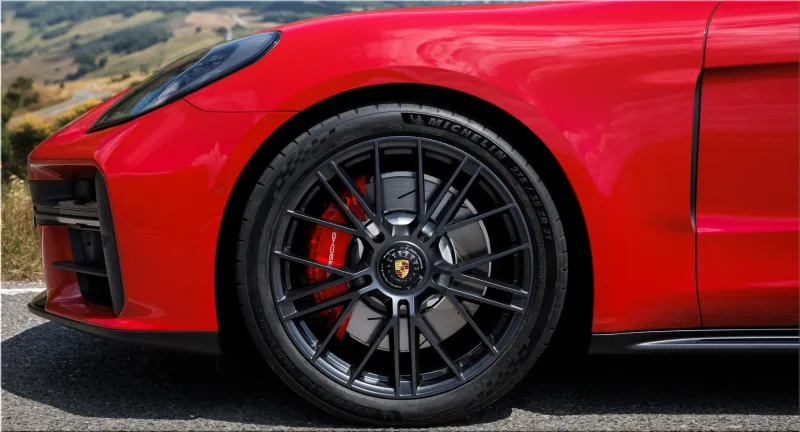 Porsche Panamera GTS