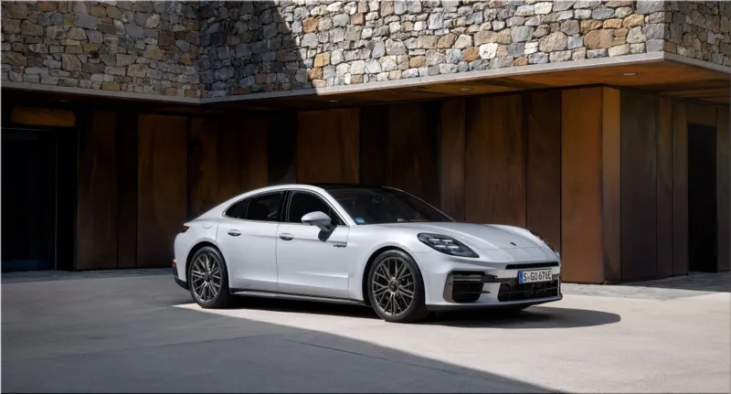 Porsche Panamera Turbo S E-Hybrid