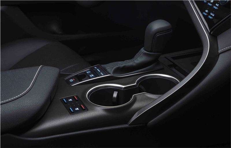 Toyota Camry Hybrid Sprint