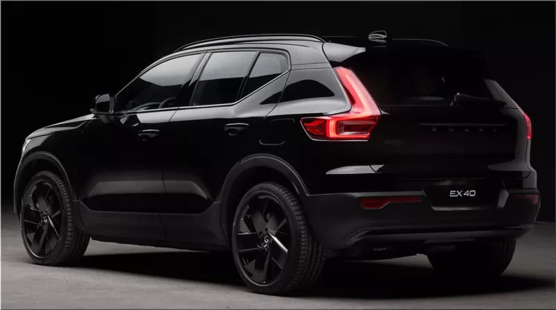 Volvo EX40 Black Edition