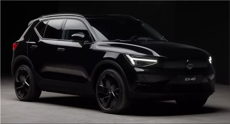 Volvo EX40 Black Edition